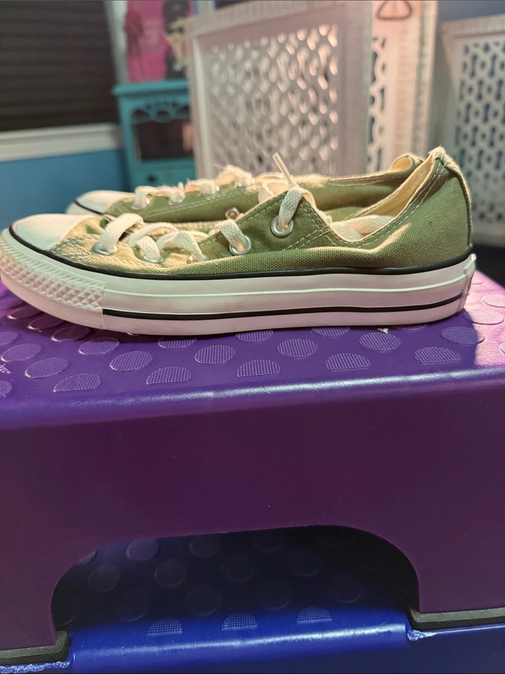 Canvas Low-Top Kids Sneakers in Olive Green